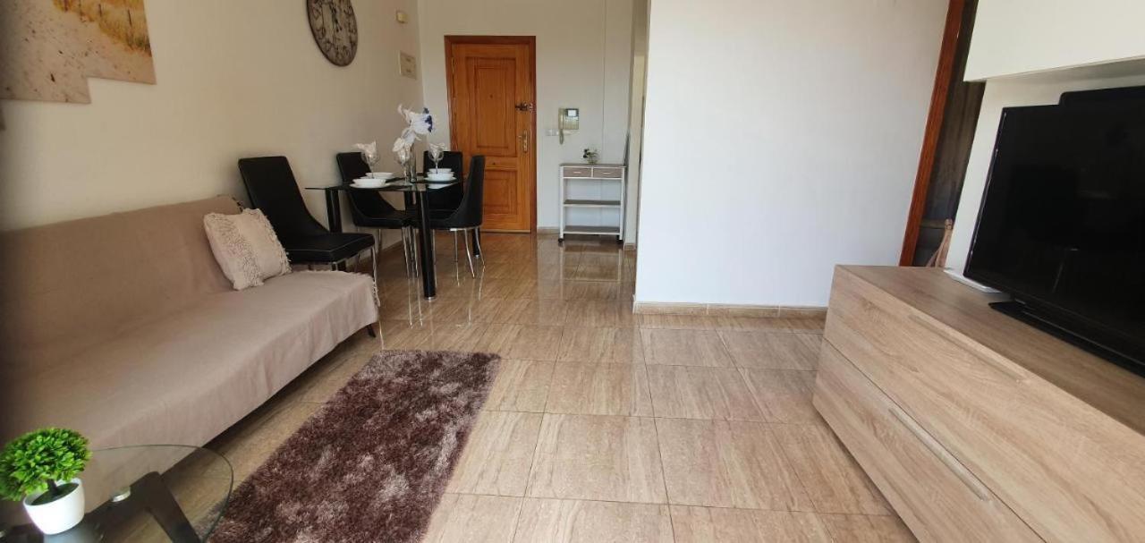 Harbour View - 2 Bed Apt - Torrevieja Appartamento Esterno foto