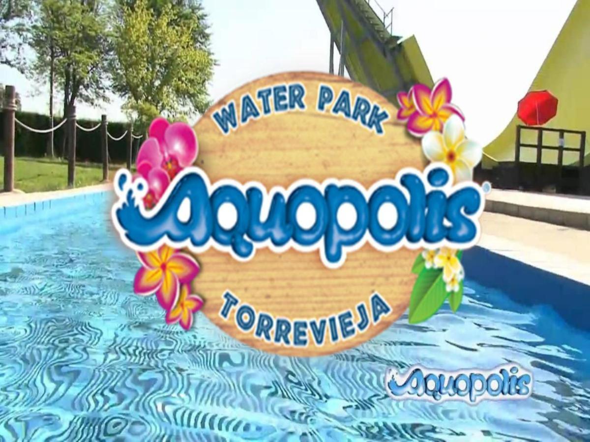 Harbour View - 2 Bed Apt - Torrevieja Appartamento Esterno foto